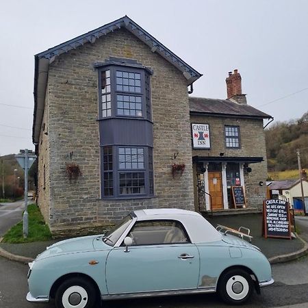 Castle Inn Knighton  Exterior photo